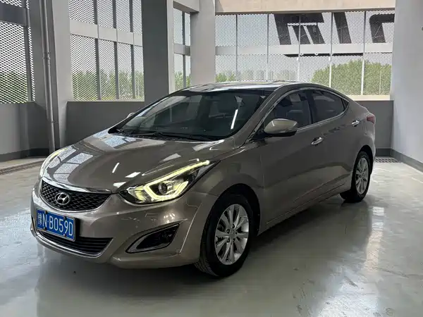 Hyundai Elantra Langdong 2016