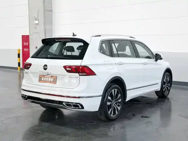 Volkswagen Tiguan L 2024