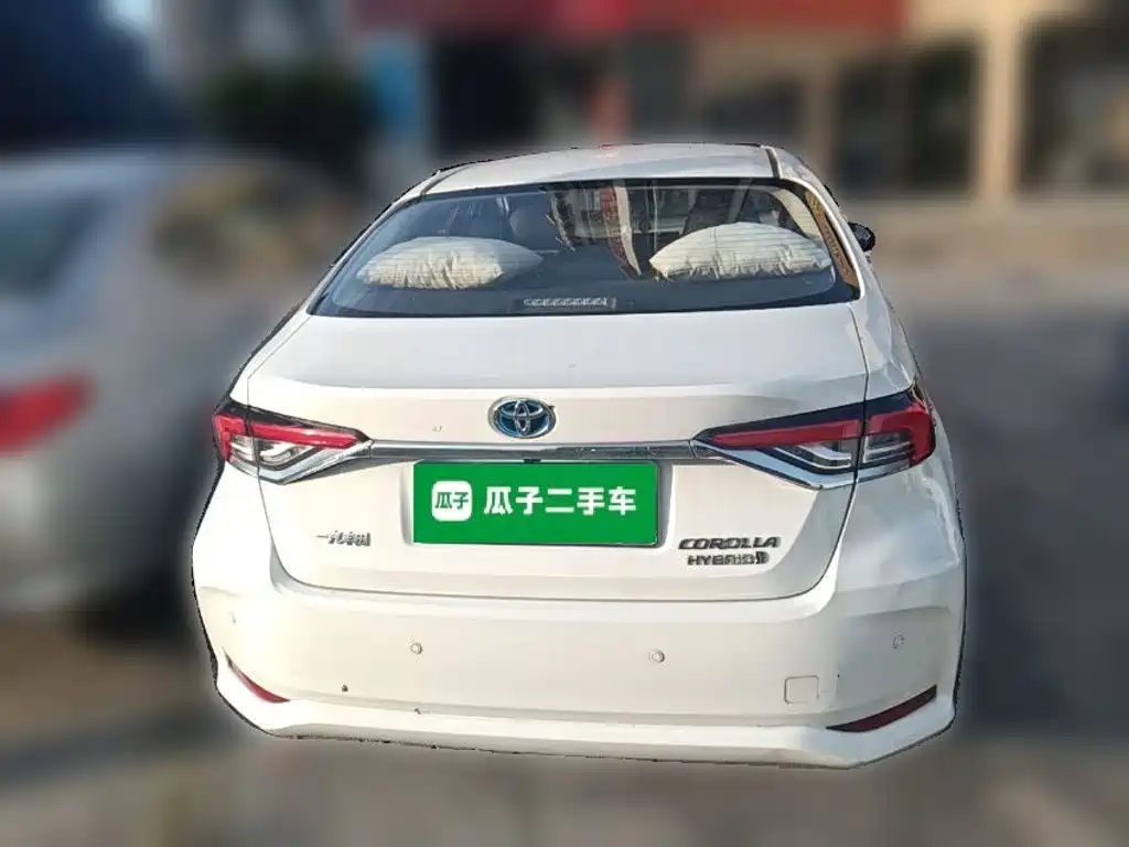 Toyota Corolla 2021 — фото 3