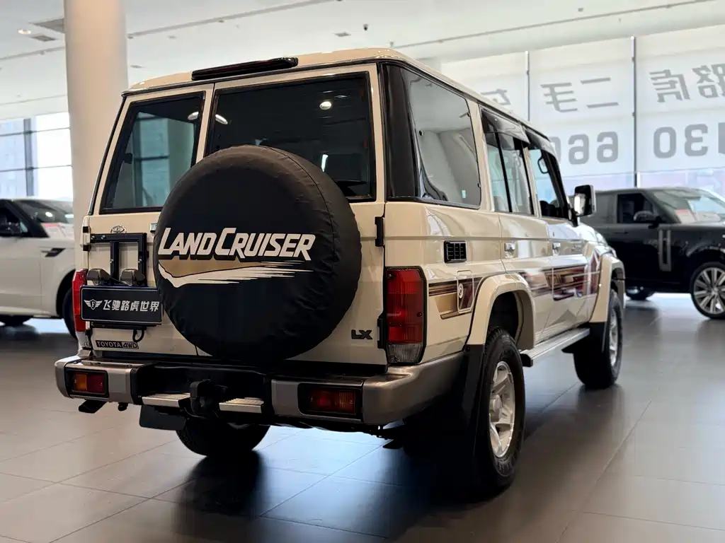 Toyota Land Cruiser 2024 — фото 20