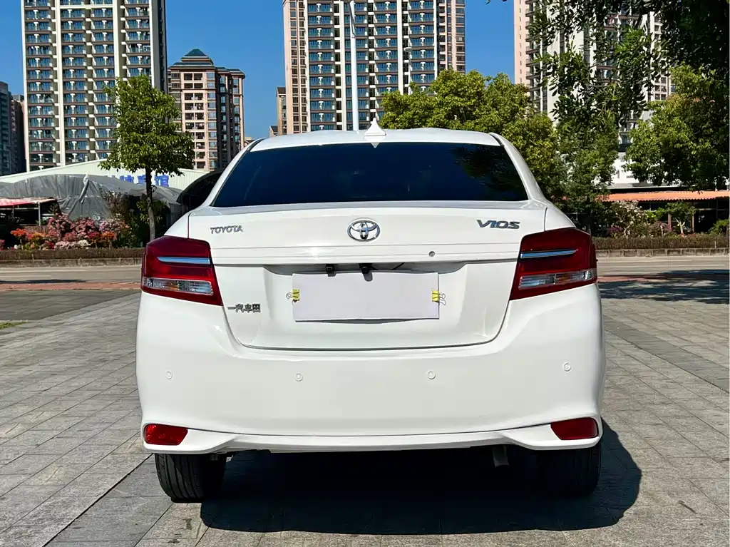 Toyota Vios 2018 — фото 11