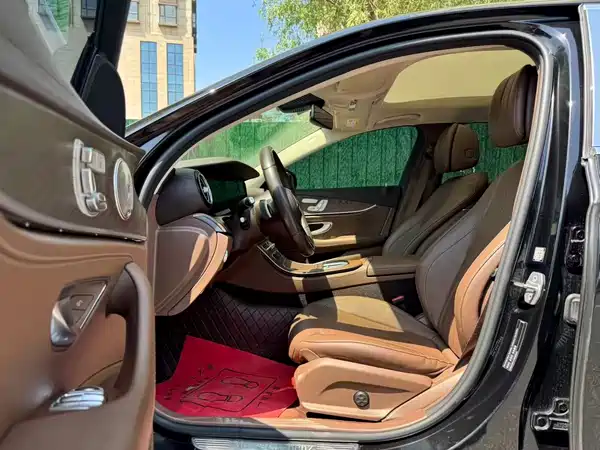Mercedes-Benz E-Class 2020