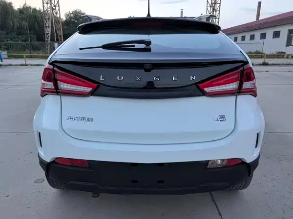 Luxgen U5 SUV 2018