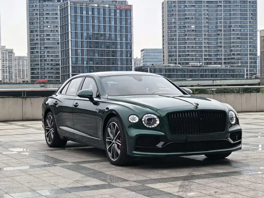 Bentley Flying Spur 2022 — фото 3