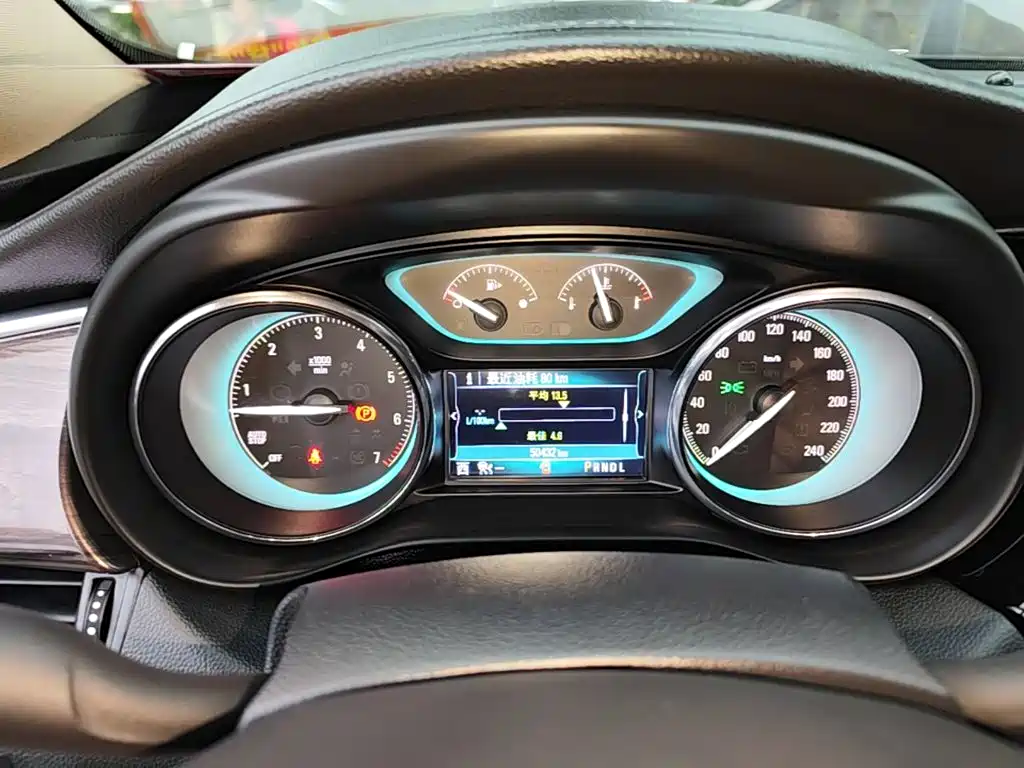 Buick Envision Plus 2016 — фото 12