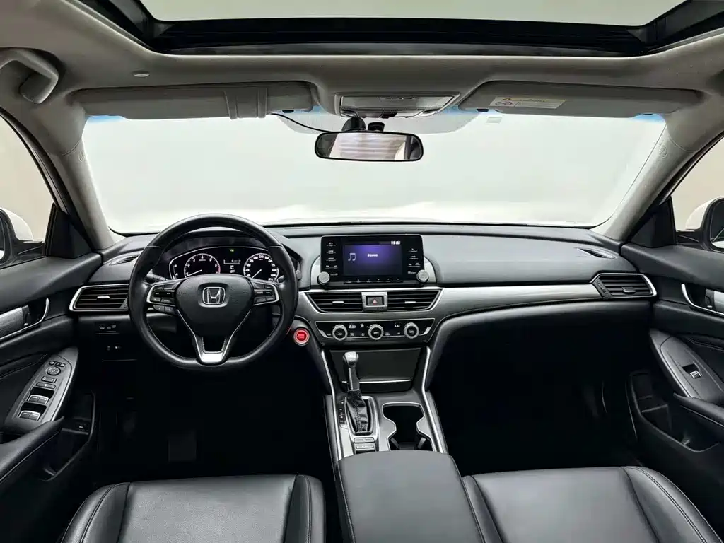 Honda Accord 2021 — фото 20