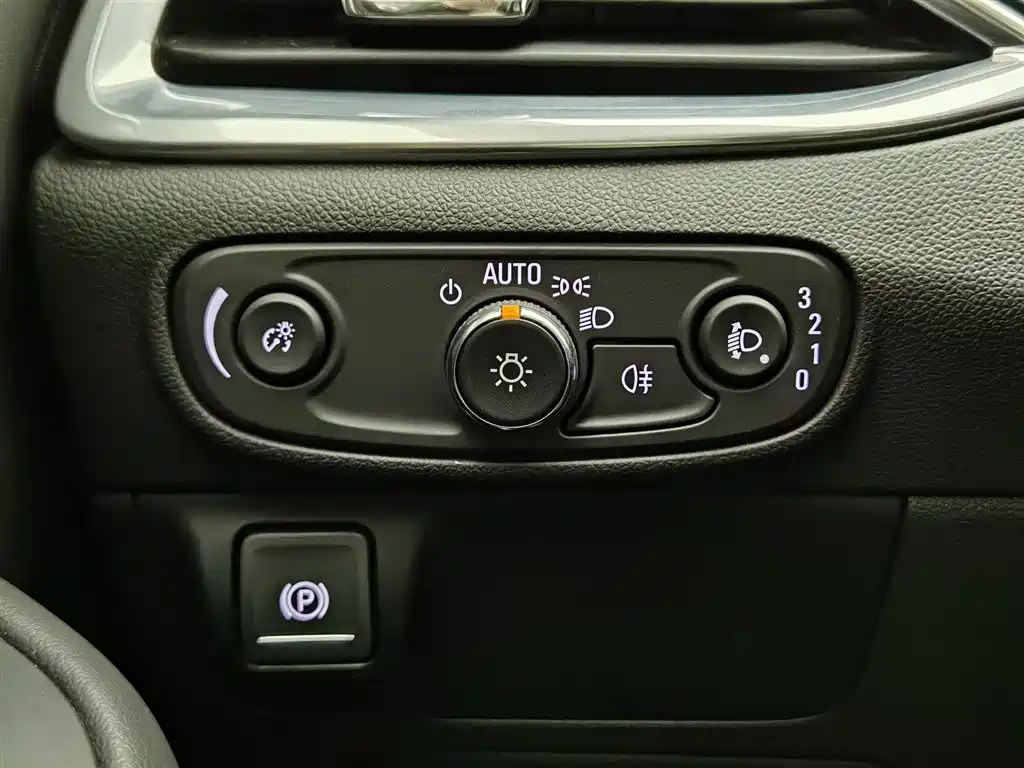 Buick Enclave 2021 — фото 21