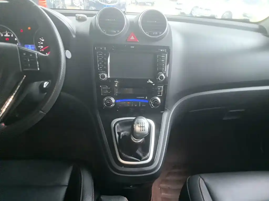 Haval H6 2015 — фото 13