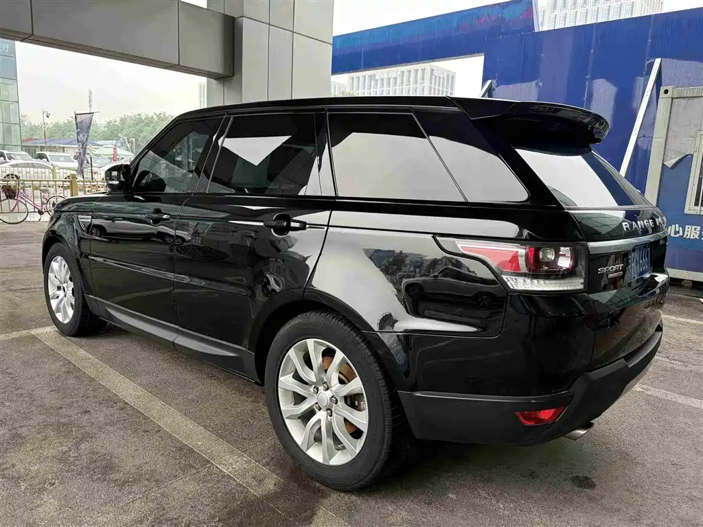 Land Rover Range Rover Sport 2014 — фото 4