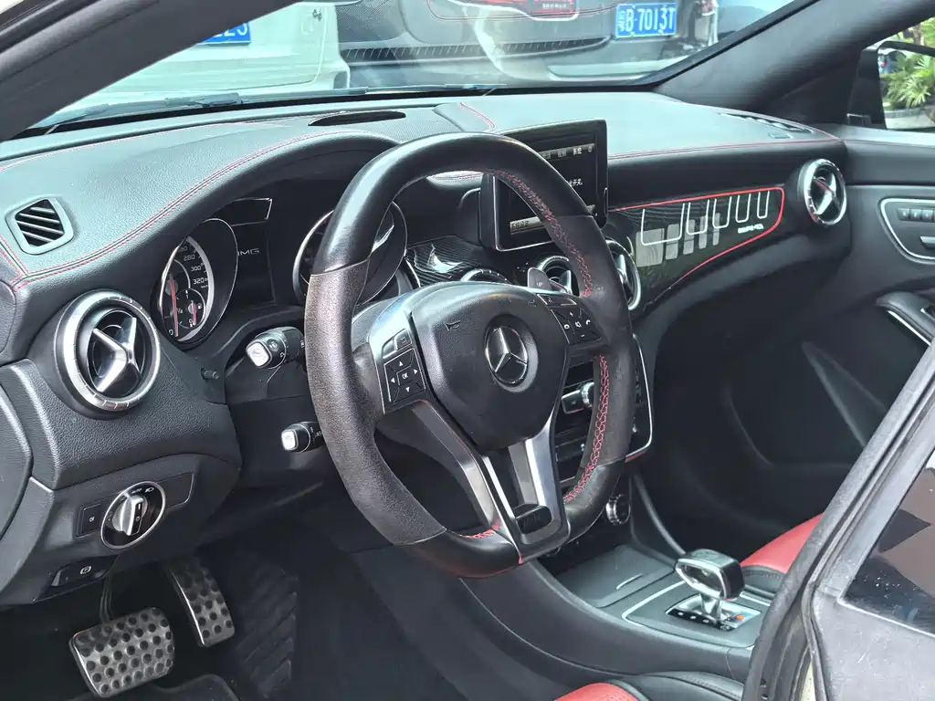 Mercedes-Benz CLA AMG 2014 — фото 10
