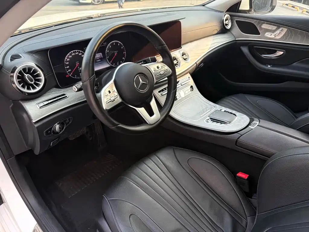Mercedes-Benz CLS 2018 — фото 3