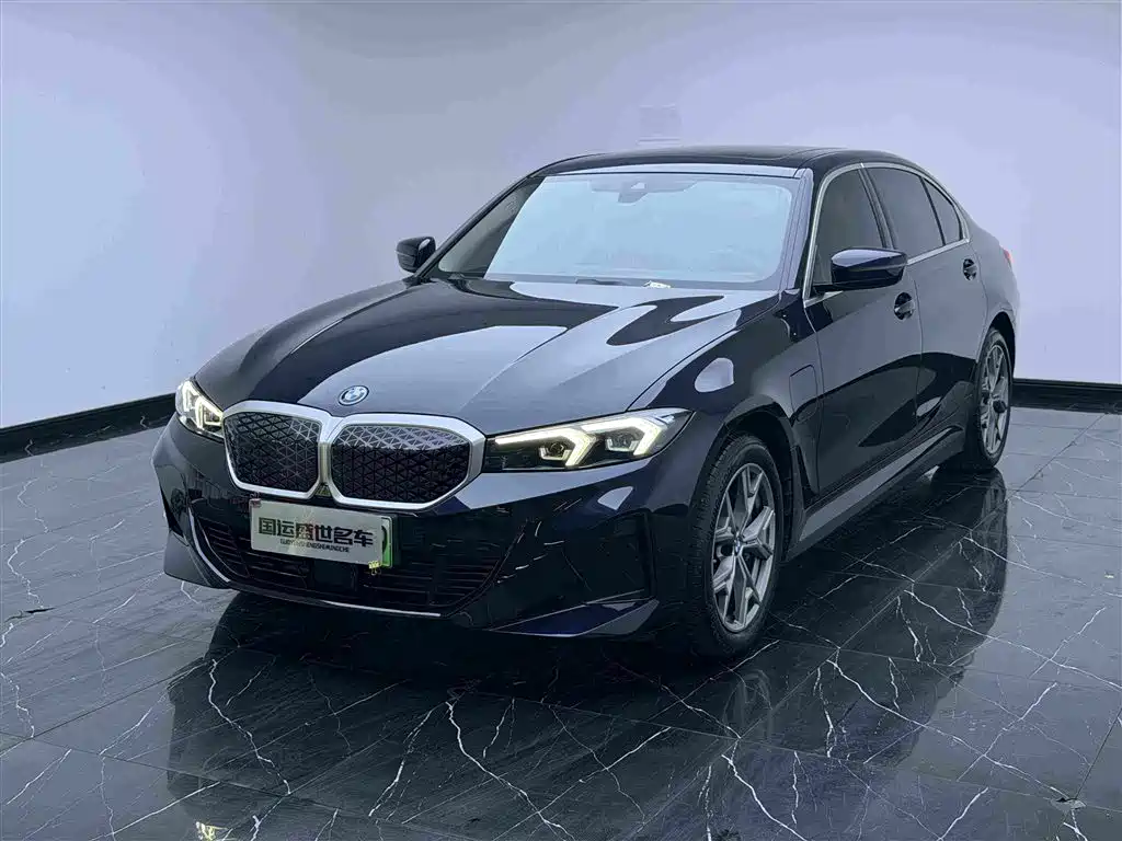 BMW i3 2025