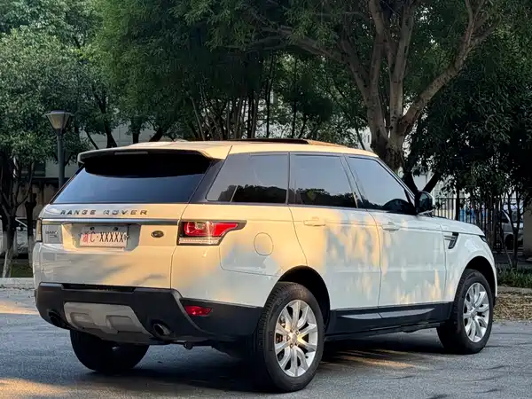 Land Rover Range Rover Sport 2014