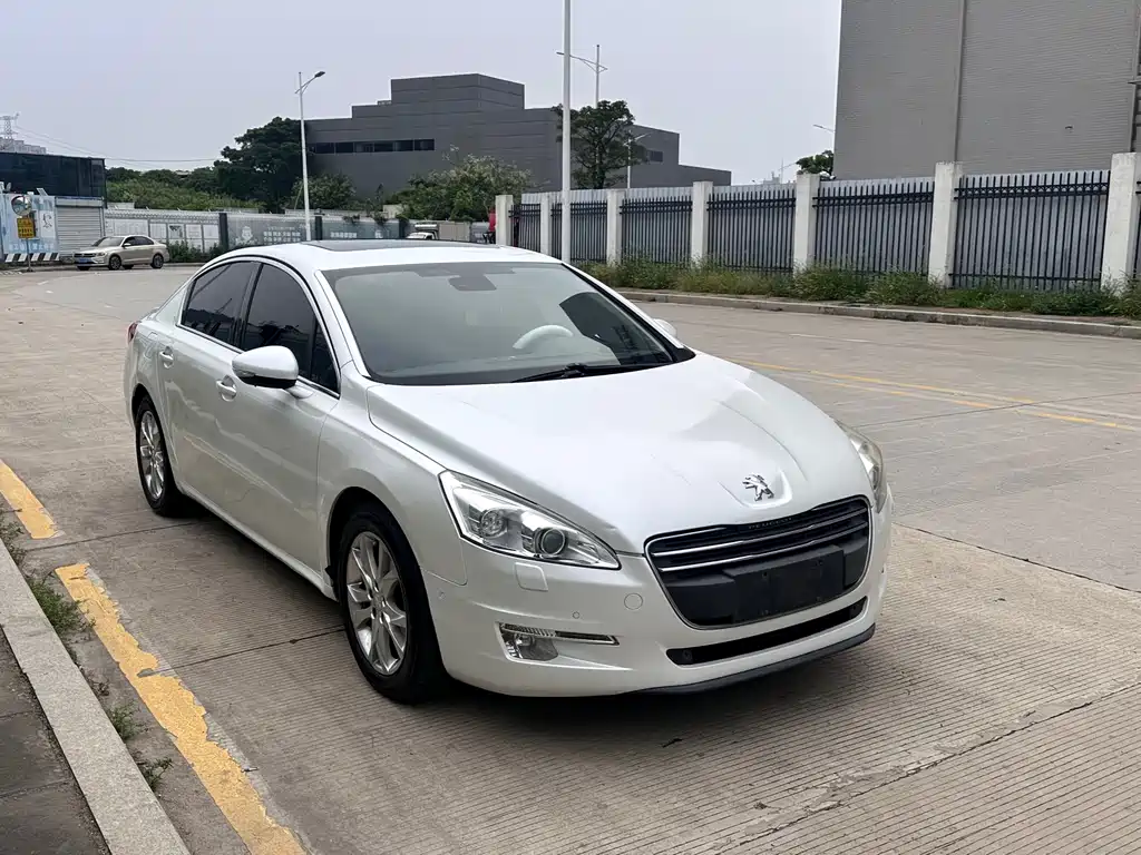 Peugeot 508 2014 — фото 3