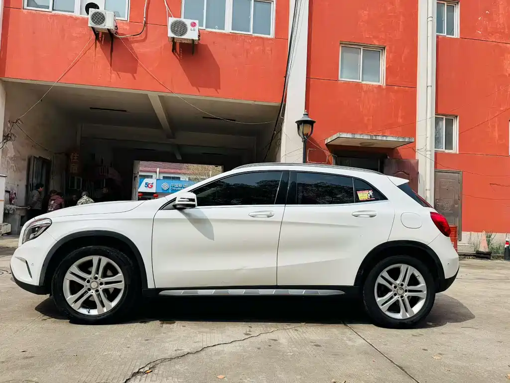 Mercedes-Benz GLA 2016 — фото 4