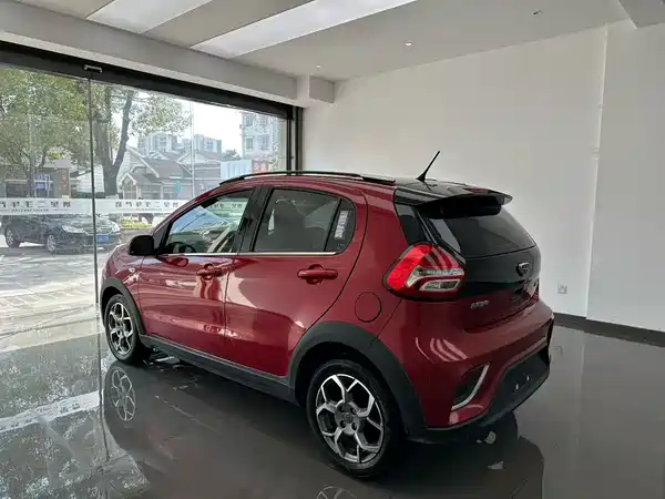 Geely Vision X1 2017