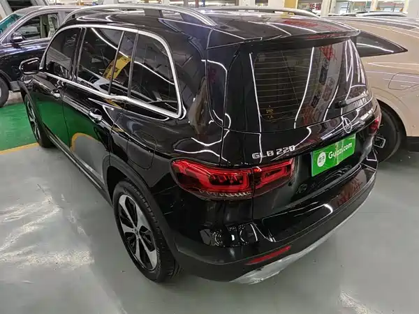 Mercedes-Benz GLB 2022