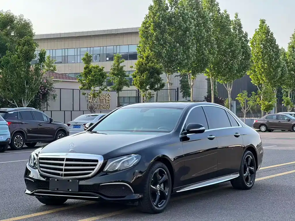 Mercedes-Benz E-Class 2018 — фото 1