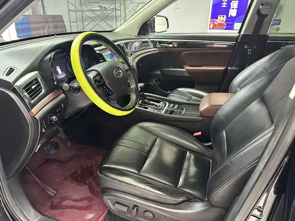 GAC Trumpchi GS8 2017