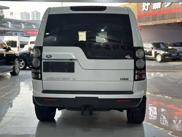 Land Rover Discovery 2013