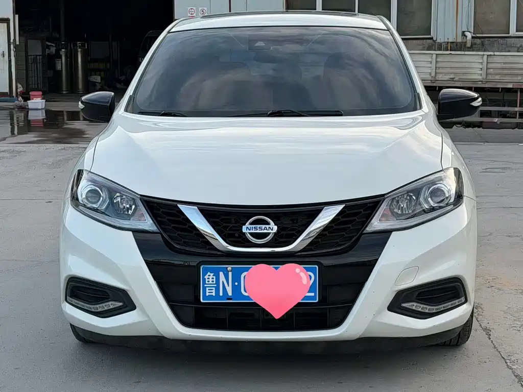 Nissan Tiida 2022