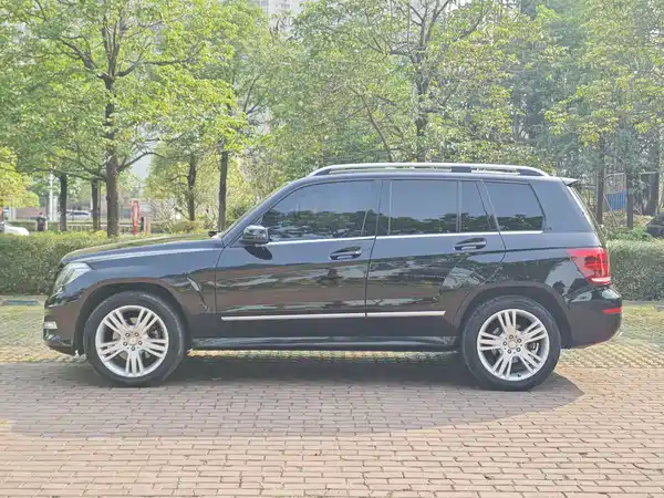 Mercedes-Benz GLK-Class 2015