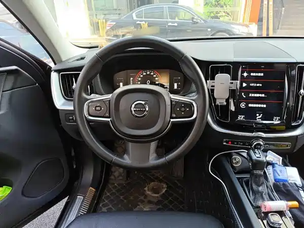 Volvo XC60 2019