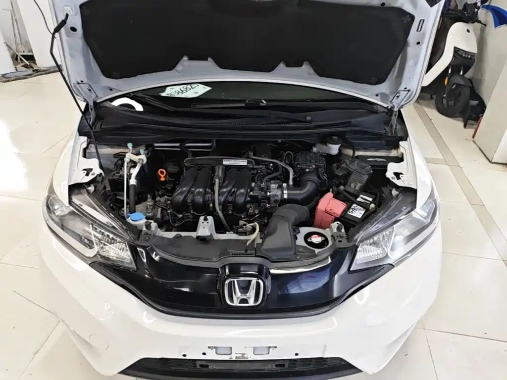 Honda Fit 2015 — фото 20