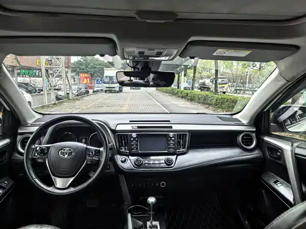 Toyota RAV4 2018