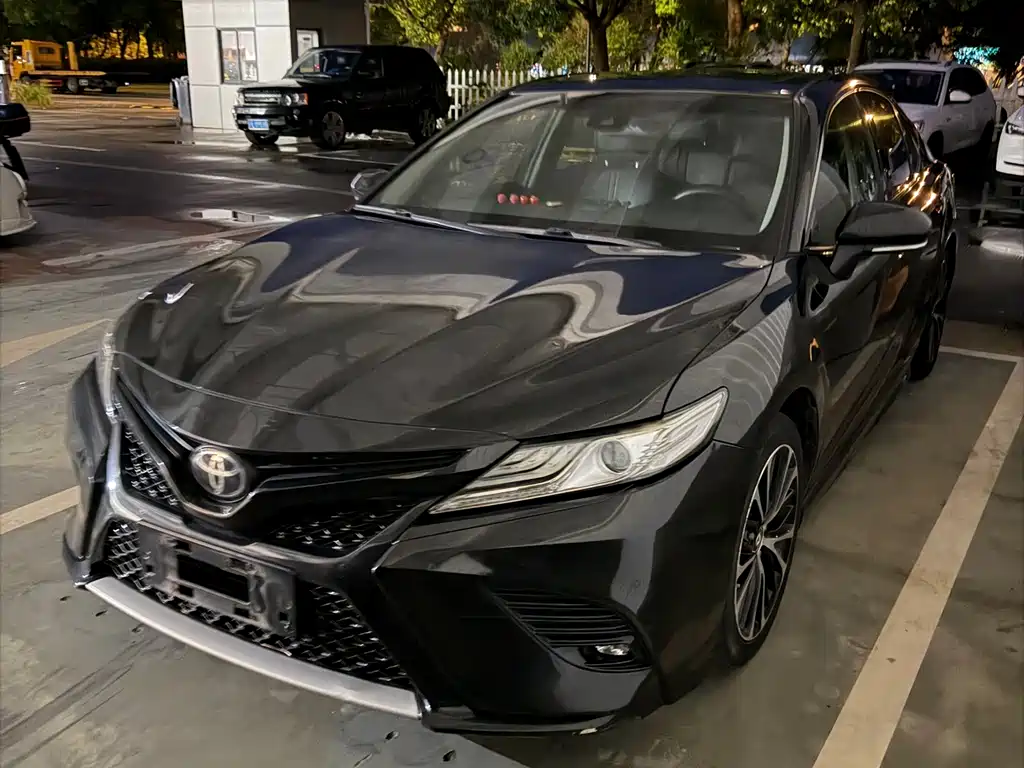 Toyota Camry 2018
