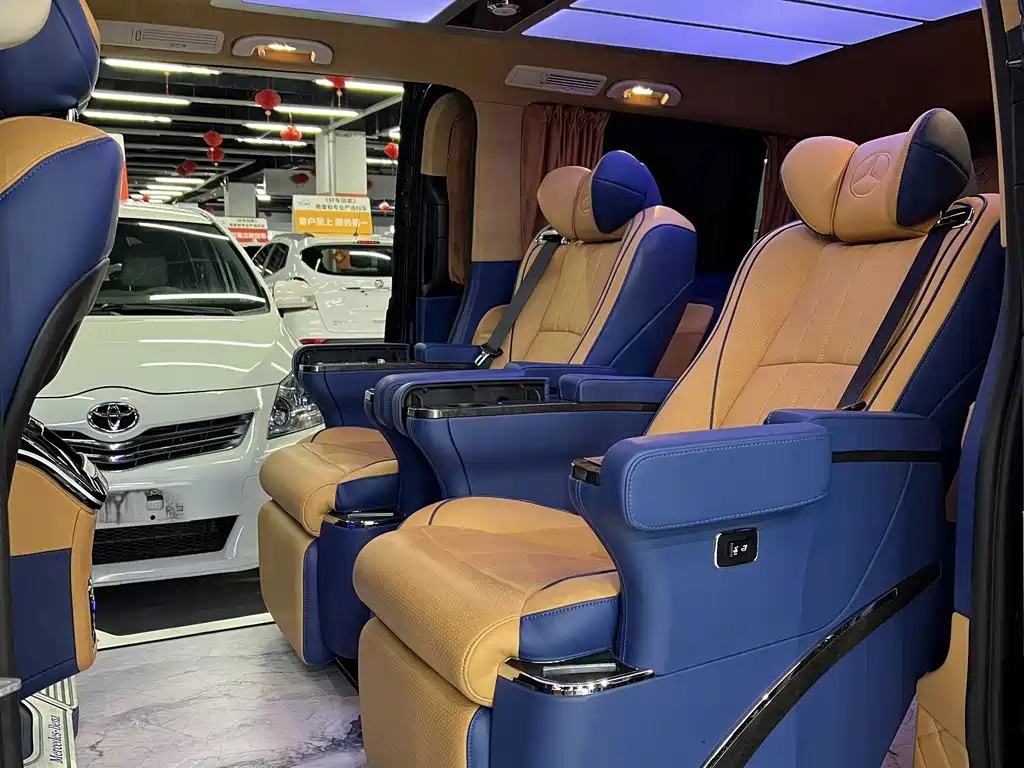 Mercedes-Benz Vito 2025 — фото 24