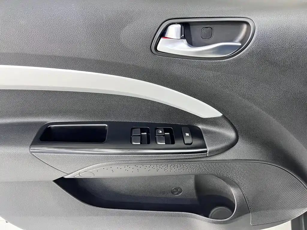 Kia KX1 2023 — фото 8