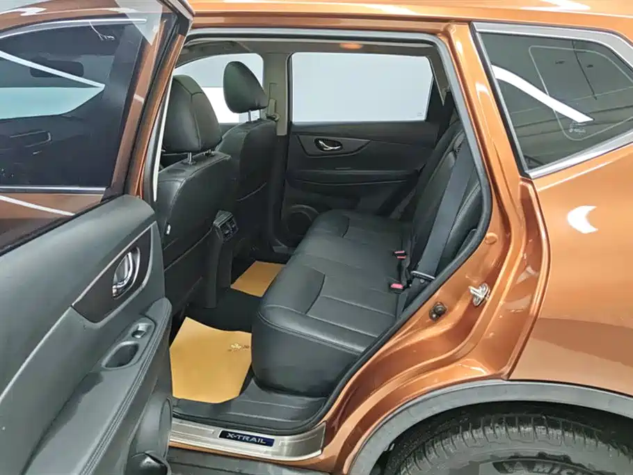 Nissan X-Trail 2014 — фото 11