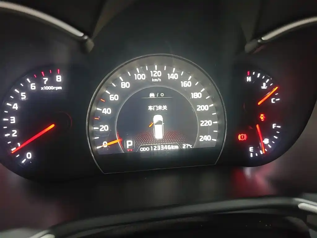 Kia Sorento 2015 — фото 12