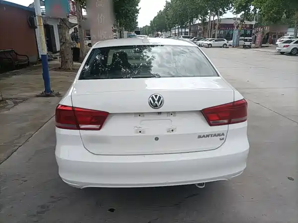 Volkswagen Santana 2014
