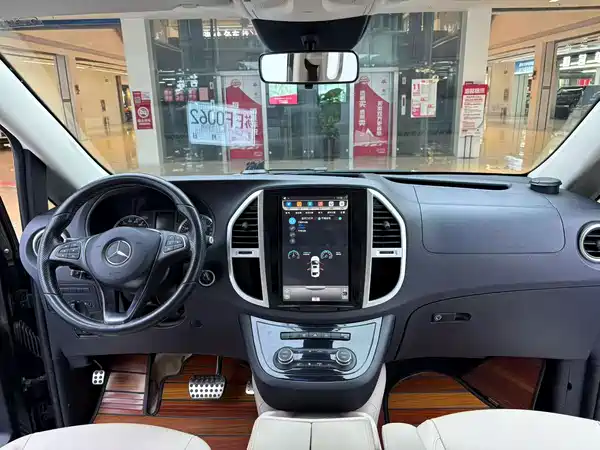 Mercedes-Benz Vito 2016