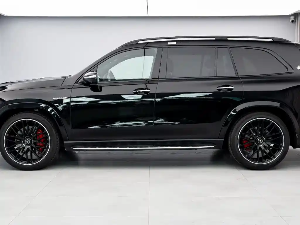 Mercedes-Benz GLS AMG 2026 — фото 8