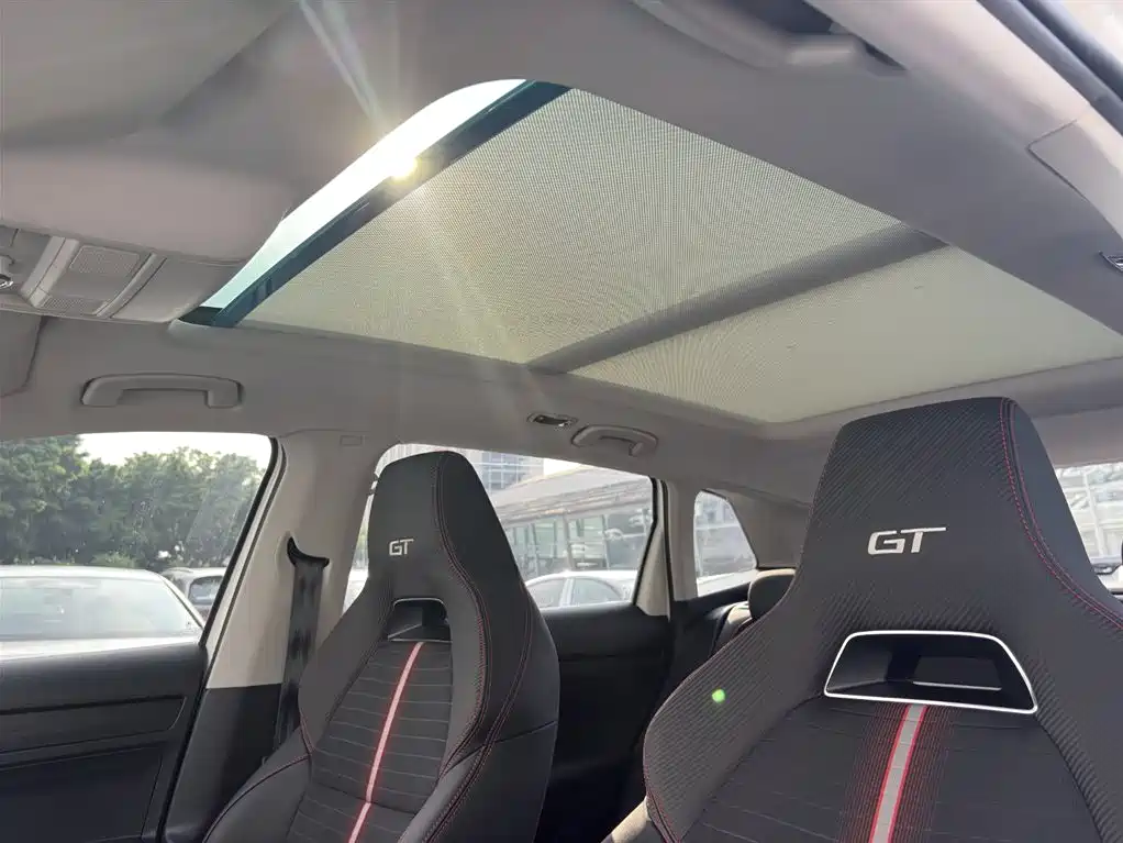 Skoda Kamiq 2020 — фото 13