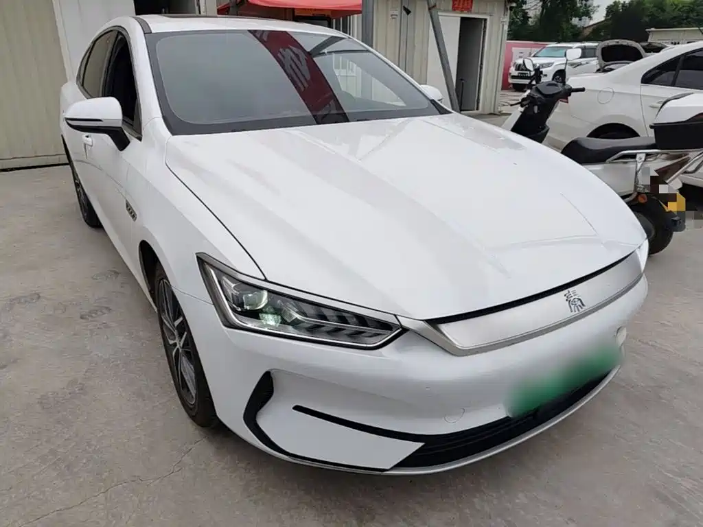 BYD Qin PLUS 2023 — фото 22