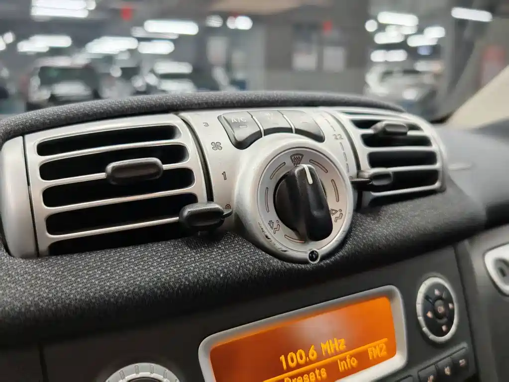 smart Fortwo 2014 — фото 14