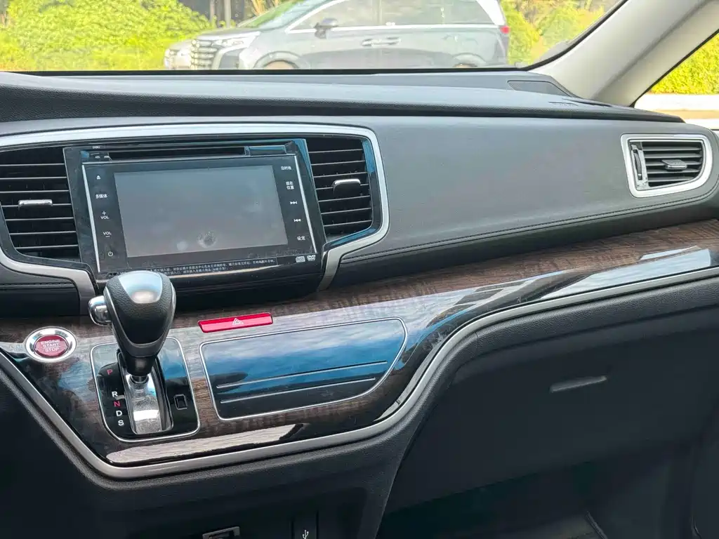 Honda Odyssey 2016