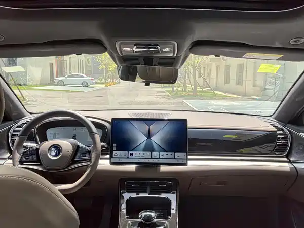 BYD Han 2025