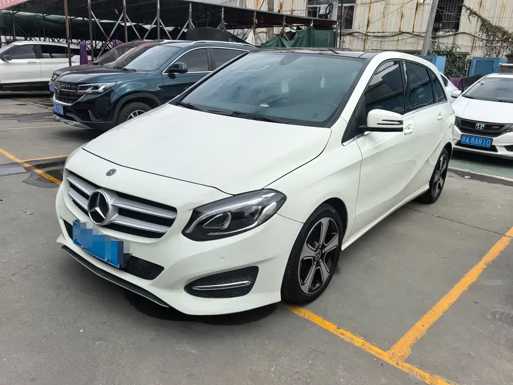 Mercedes-Benz B-Class 2019 — фото 1