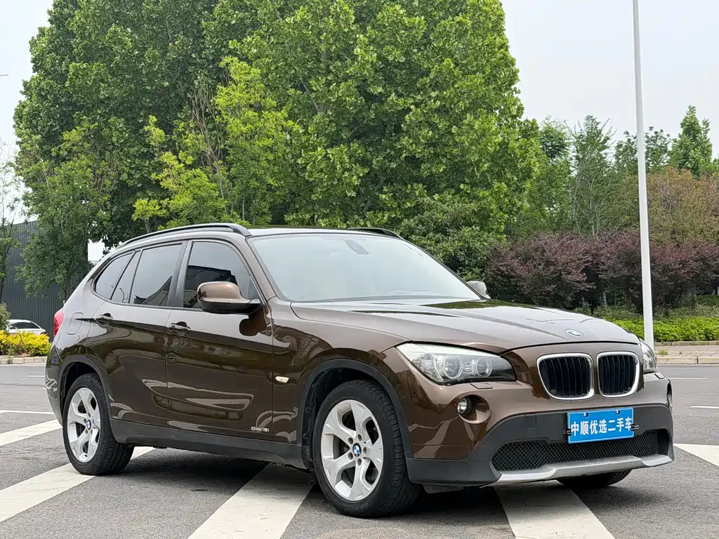 BMW X1 2010 — фото 3