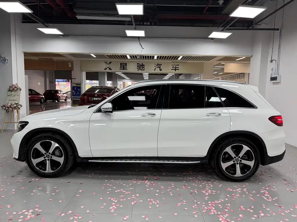 Mercedes-Benz GLC 2019 — фото 3