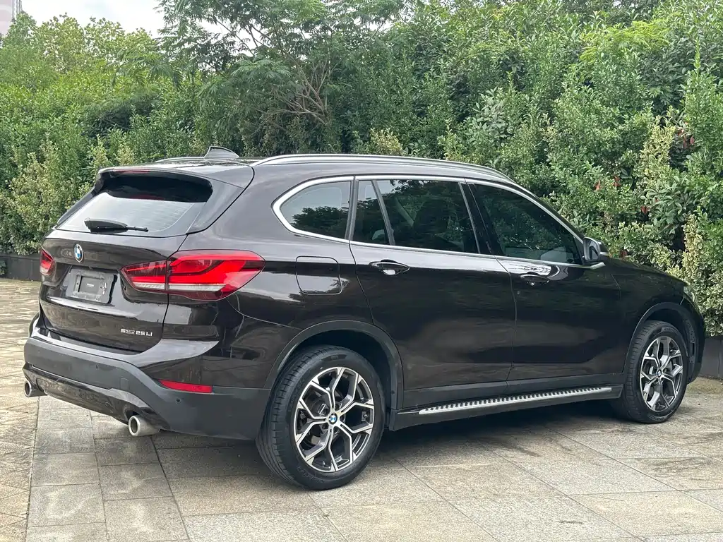 BMW X1 2021