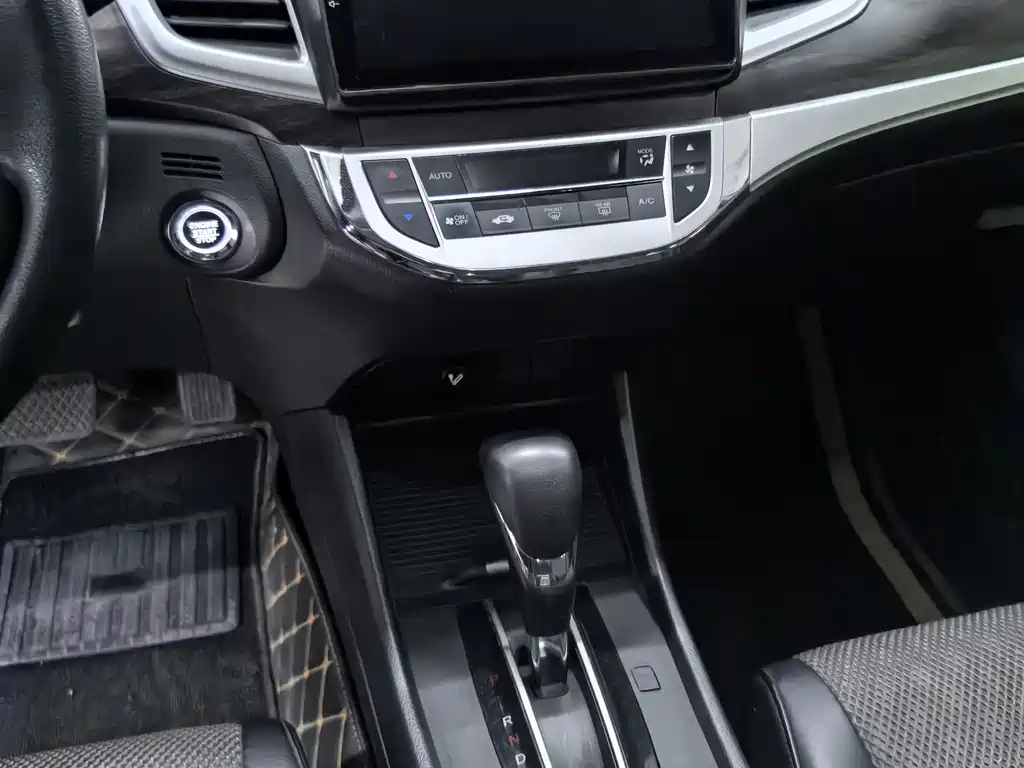Honda Jade 2019 — фото 10
