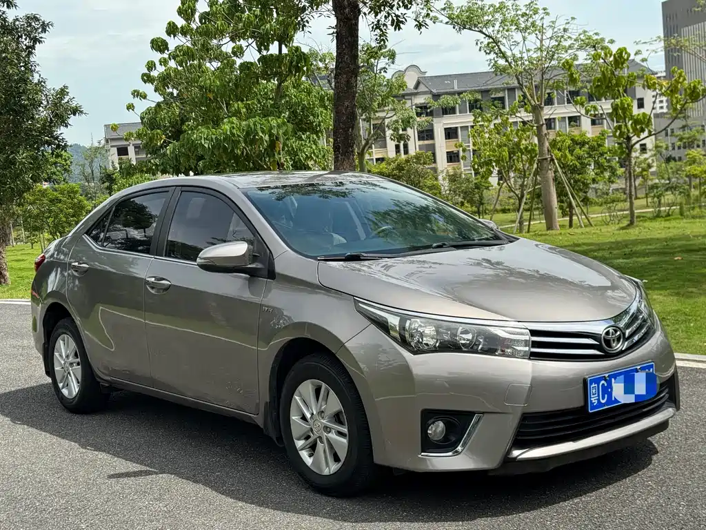 Toyota Corolla 2015