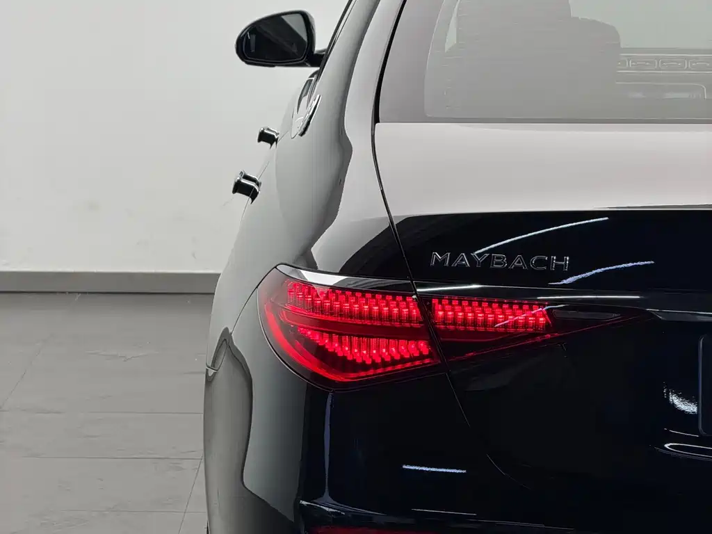 Mercedes-Benz Maybach S-Class 2024 — фото 20