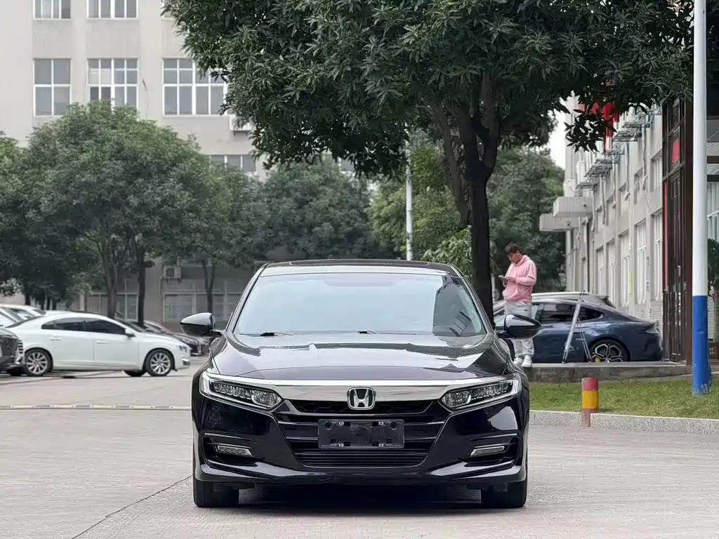 Honda Accord 2021 — фото 2